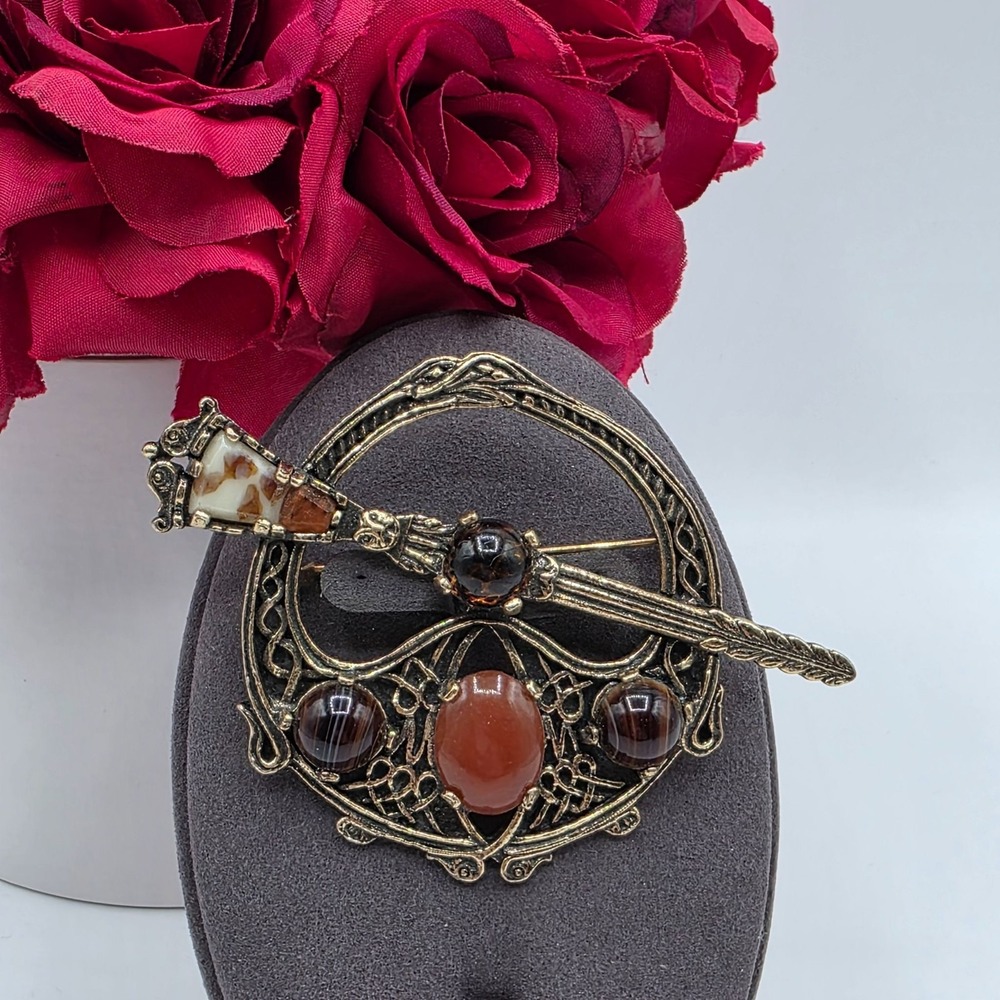 Miracle‎ Celtic Brooch Pin with Amber & Carnelian Stones Gold Tone Pin Scottish